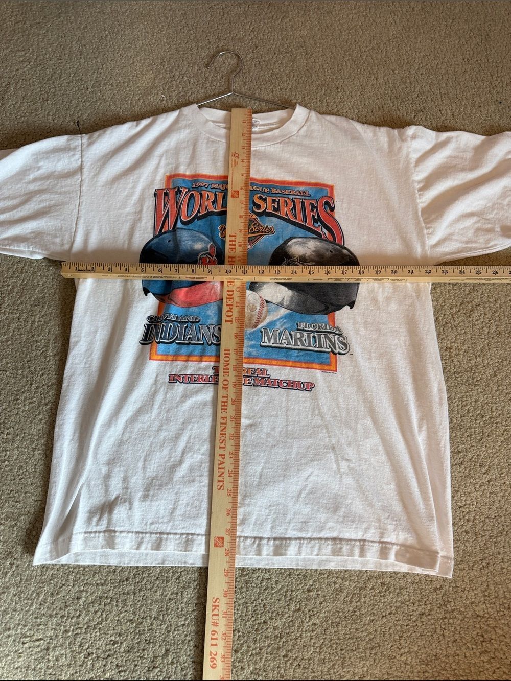 Vtg Starter 1997 World Series T-shirt Cleveland Indians Vs Florida Marlins Large - Picture 5 of 6